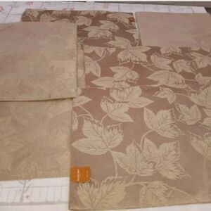 6 Harvest Season NEWAutumn Beige Leaves Print 17"×12" Washable Fabric Place Mats